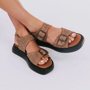 NWOT Free People Mandi Weave Chunky Y2K Sandals in Natural Brown Sz. 10